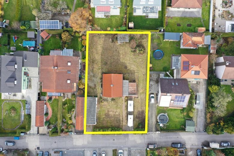 Großes Baugrundstück in sehr guter Lage in Germering-Harthaus (bei München / provisionsfrei) – Draufsicht