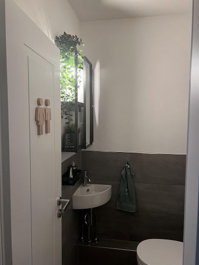 WC 1