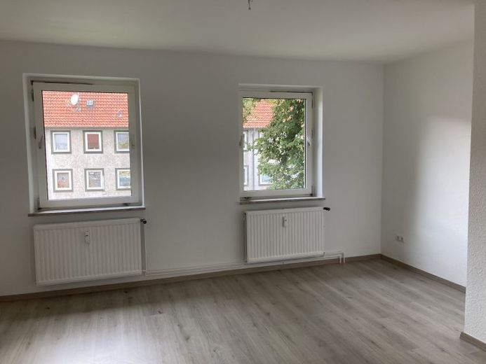 Zentral, urban, gut angebunden – moderne 3-Zimmerwohnung im Stadtkern (Musterbilder) – Foto 1