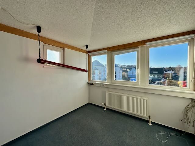 Büro III