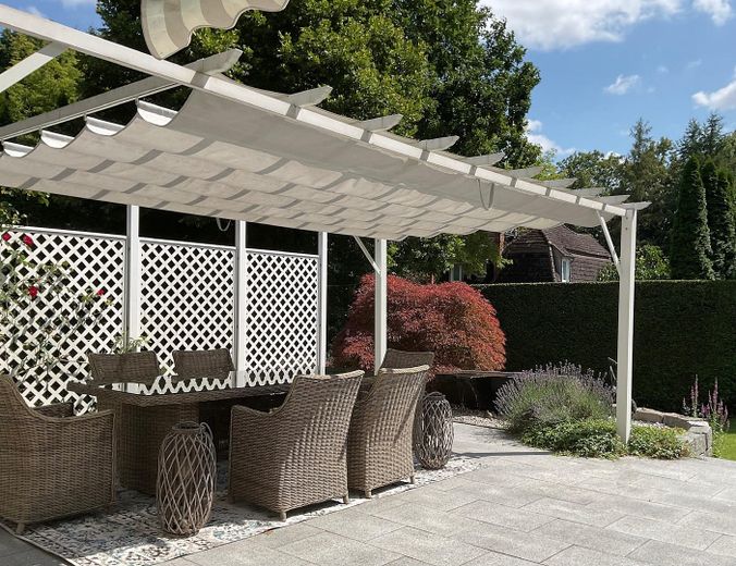 Repräsentative Premium-Villa auf 2.300 qm Parkgrundstück in bester Lage von Glienicke – Südterrasse