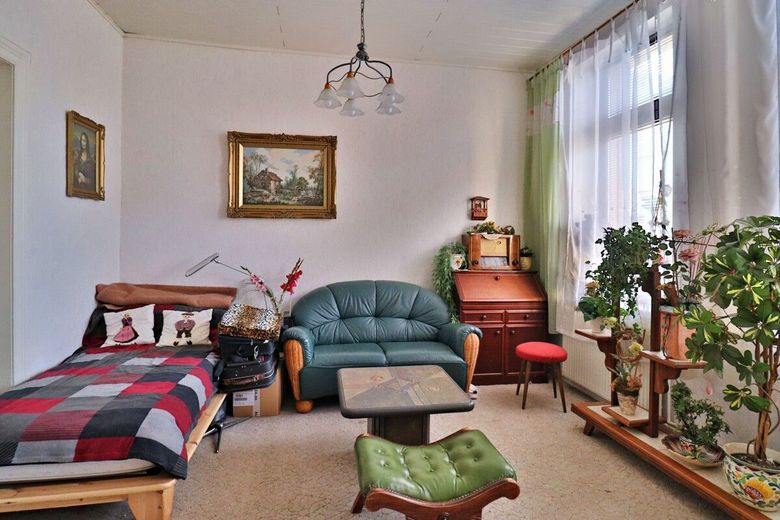 EFH mit ELW und voll ausgestatteter Oldtimer-Werkstatt - Wohnen &amp; Leidenschaft unter einem Dach – Gäste-Zimmer EG