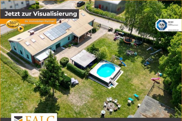 Top modern solar+heat pump energy supply+pool &amp; holiday apartment