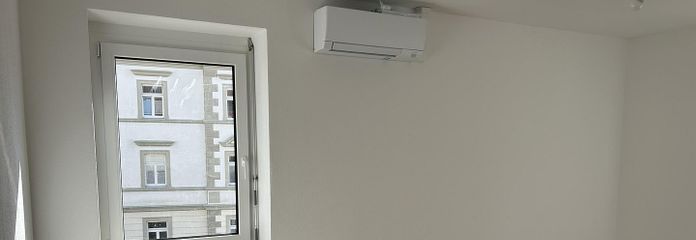 Vorankündigung: Neu sanierte 3 Zimmer Wohnung mit sonnigem Balkon, Aufzug, TG-Stellplätzen – Schlafzimmer 1