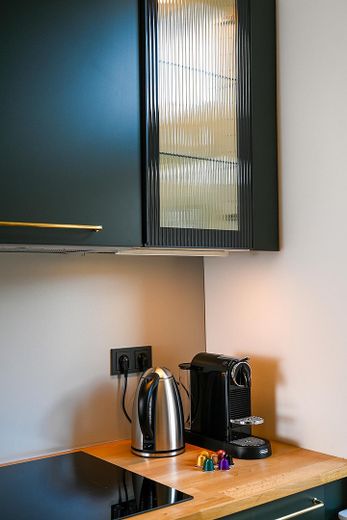 Stijlvol volledig gemeubileerd appartement van 65 m² in een oud gebouw met balkon – direct aan het Stadtpark Steglitz – Foto 12
