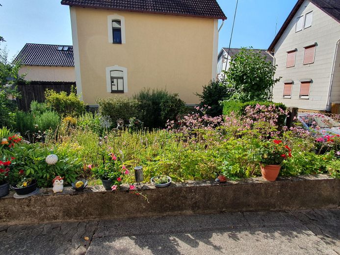 Family-friendly detached house with a large plot – Photo 27