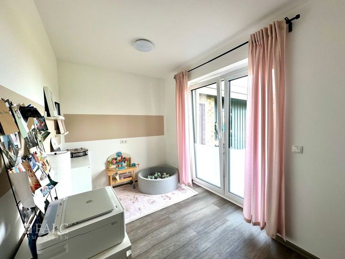 Top modernes Einfamilienhaus in herrlicher Feldrandlage von Himmelpforten – Arbeiten/ Gast EG