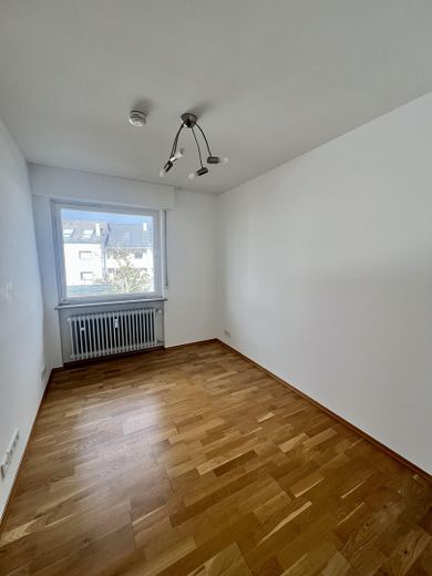 2.OG: Kinderzimmer / Büro