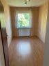 Flooded with light 4-room apartment with large southwest loggia, garage and excellent connection to Hamburg – Zimmer