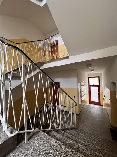 Wohnen am Rüdesheimerplatz - Top 2-Zimmerwohnung – Foto 1