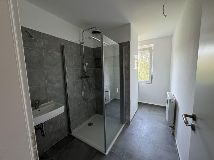Bad mit Rainshower
