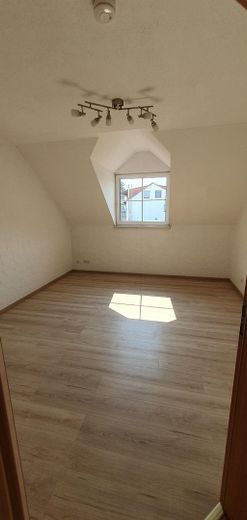 Helle, moderne Doppelhaushälfte in ruhiger Ecklage – sofort bezugsfertig! – Kinderzimmer 1