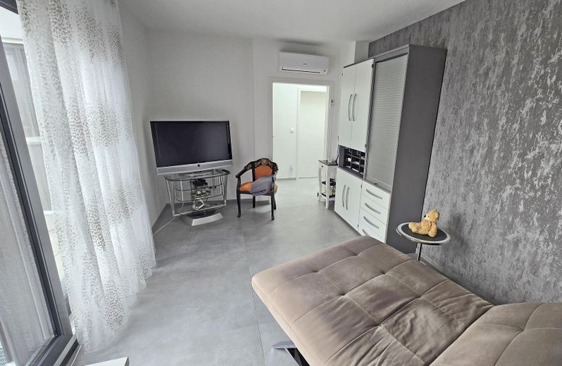 Kinder-/Arbeitszimmer 2