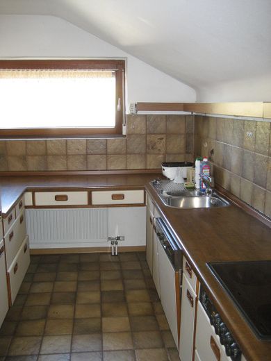 Beilstein, 3 Zimmer DG-Wohnung in bester Aussichtslage – Küche