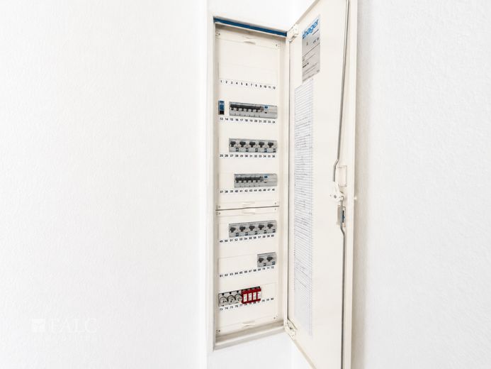 Barrierefrei wohnen mit Sicherheit - Moderne 2 Zimmerwohnung mit Aufzug, Balkon und Pflegeangebot – Alles auf neuestem Stand!