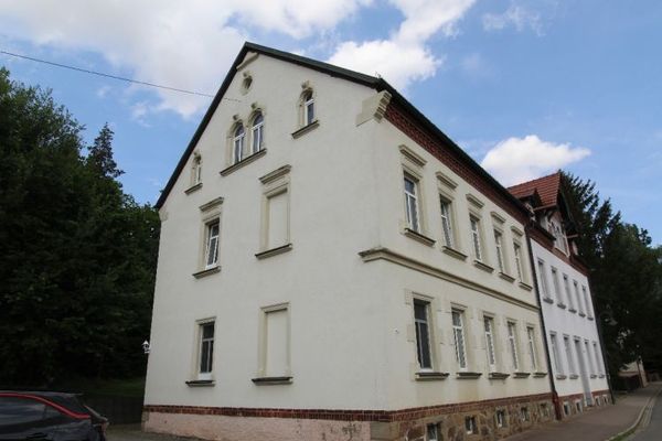 Großteils vemietetes Mehrfamilienhaus mit guter Substanz