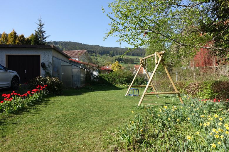 Zukunftssicheres Wohnen im Allgäu: Kernsaniertes energieeffizientes EFH - Einziehen & Wohlfühlen – Garten und Garage