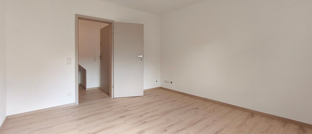 Helle und Geräumige 2‑Zimmer Wohnung im EG mit Terasse in Wickede (Ruhr) – Foto 3