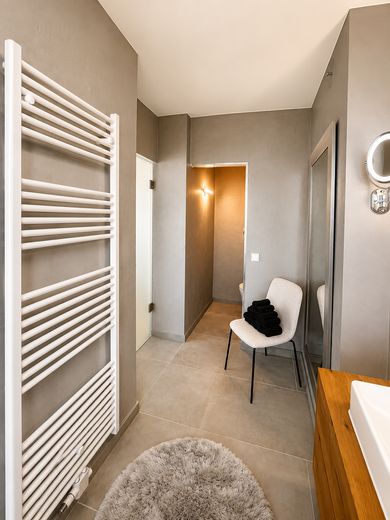 Fully furnished high-rise residence – 29F/ W1 – panoramic views over Hamburg – Foto 14