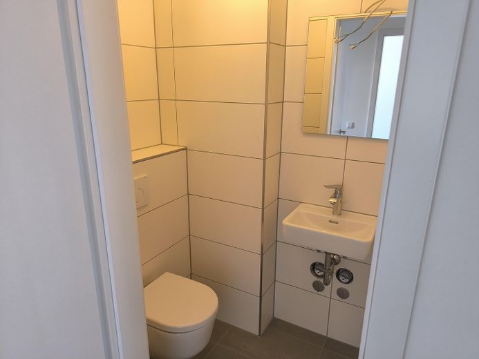 Seniorengerechte 3 Zimmer Wohnung im Herzen von Endingen zum Erstbezug! – Gäste WC