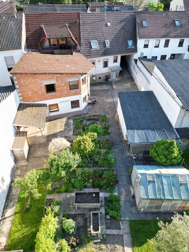 Haushälfte mit 2 separaten Wohnungen, eigenem Garten **OHNE PROVISION** – Foto 14