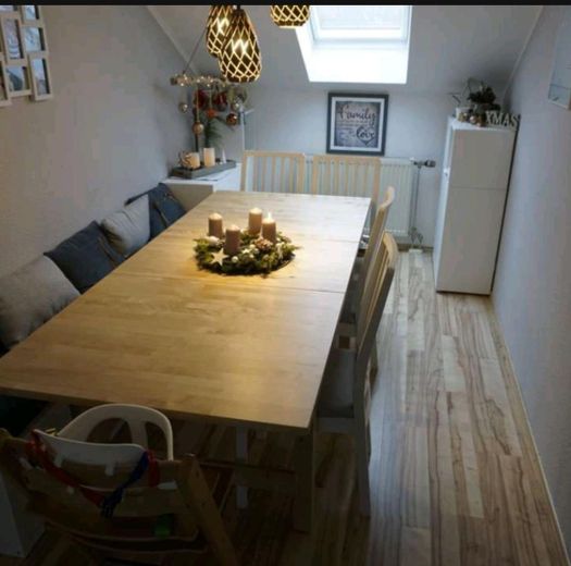 Charmante 3,5-Zimmer-Dachgeschosswohnung in ruhiger Wohnlage von Winnenden – offener Essbereich