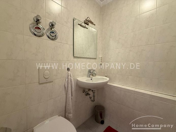 ***Riedberg (8072090) Moderne möblierte 3 Zimmer Wohnung mit Balkon und Stellplatz – 660ea72238d1559c4ce895ce685e9f5c01e23575.jpg