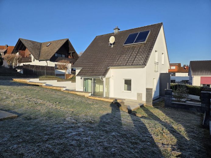 🏡 Massives Einfamilienhaus in Bestlage – modern, ruhig, sofort bezugsfrei – Foto 3