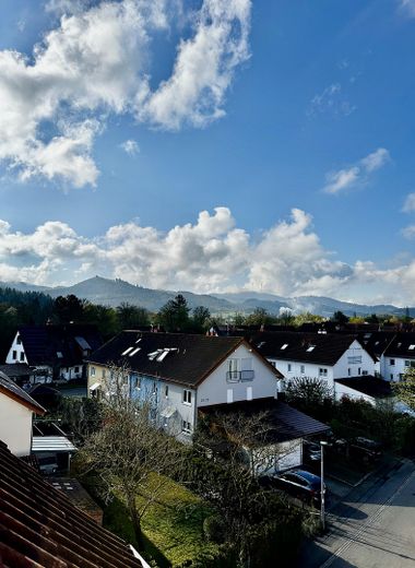 Maisonette-Dachgeschoss-Wohnung in Denzlingen – Blick vom Gästezimmer