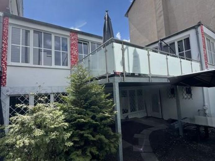 APPARTAMENTO CON TERRAZZA - Invidia degli amici - incluso gratuitamente - REALE e MODERNO - particolare e vicino al confine! – Foto 1
