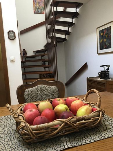 Ekskluzywny dom szeregowy skrajny w stylu bungalow z antresolą, basenem i wymarzonym ogrodem – Esszimmer Bild 2 