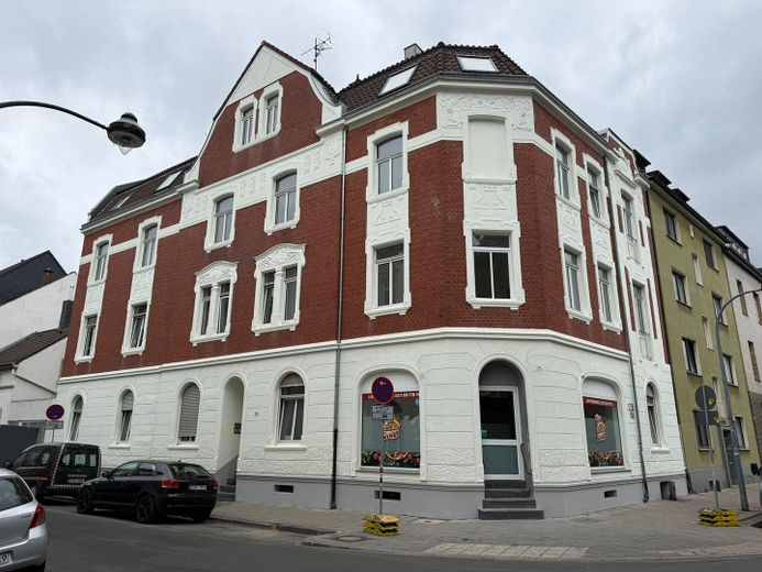 PROVISIONSFREIE renditestarke Kapitalanlage mit Aufteilungspotenzial und modernisierten Wohnungen – Außenbereich