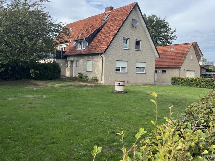 Einfamilienhaus / Zweifamilienhaus in begehrter und ruhiger Lage von Hunteburg – Foto 1