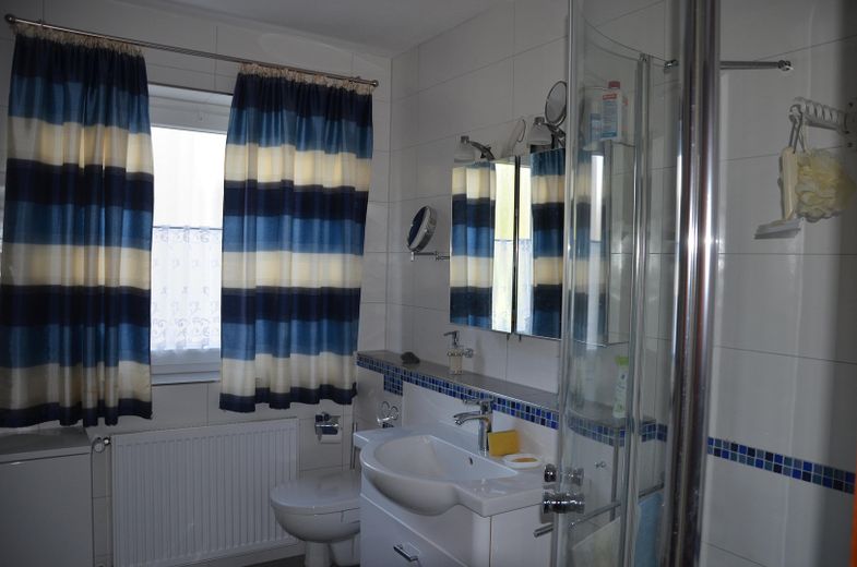 Badezimmer Bild 1