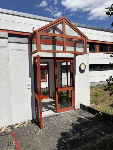 Lager/ Produktionsflächen ca. 1400 m2 mit Büro / teilbar – Foto 3