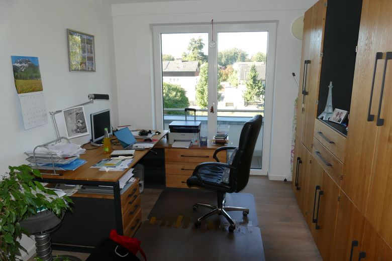 PROVISIONSFREI! Exklusives 4-Zimmer Penthouse in ruhiger Lage in Rosenheim Süd – Arbeitszimmer