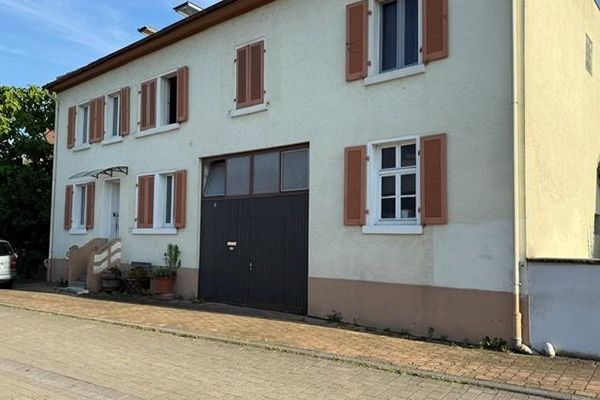 Leben, wo andere Urlaub machen! Modernisiertes Zuhause f. Generationen, Homeoffice - provisionsfrei!