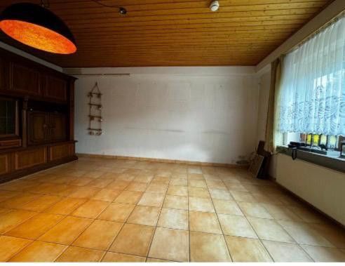 Platz für Generationen, Ideen und Zukunft – Vielseitiges Wohnhaus mit großem Grundstück in Kaden – Wohnen Erdgeschoss