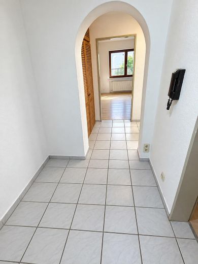 Charmante 2-Zimmer-Erdgeschosswohnung mit privatem Gartenanteil - teilsaniert! – Foto 6
