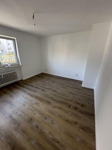 Schöne Sanierte 3-Zimmer Wohnung am Waldrand von Dellwig – Schlafzimmer