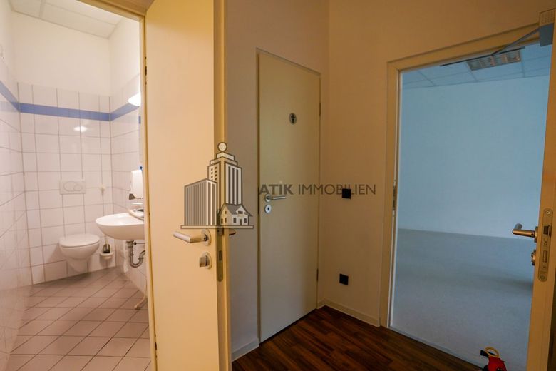 ATIK: Moderne Büro- und Praxisflächen im Gesundheits- und Ärztezentrum Lusanum – WC