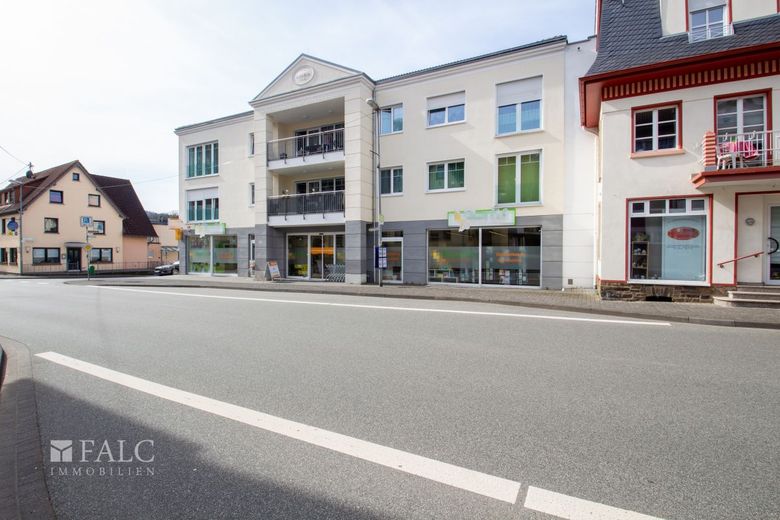 Moderne Einzelhandelsfläche in 1A Lage! – Straßenansicht