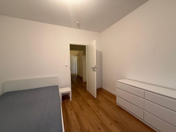 Möbliertes WG-Zimmer in Rostock – nur 490 € komplett inkl. Strom & Internet – Photo 1