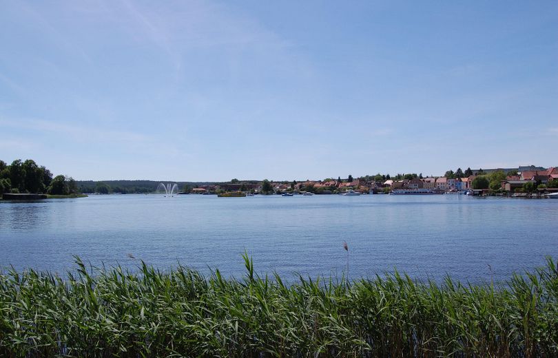 TOP-Altersvorsorge: 4-Sterne-Ferienhaus in ruhiger Lage nur 200m zum Plauer See – Inselsatdt Malchow