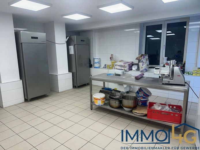 Lokal gastronomiczny pod klucz z 40 miejscami siedzącymi i pełną kuchnią w atrakcyjnej berlińskiej lokalizacji – WhatsApp Image 2026-06-25 at 12.08.43 (2)