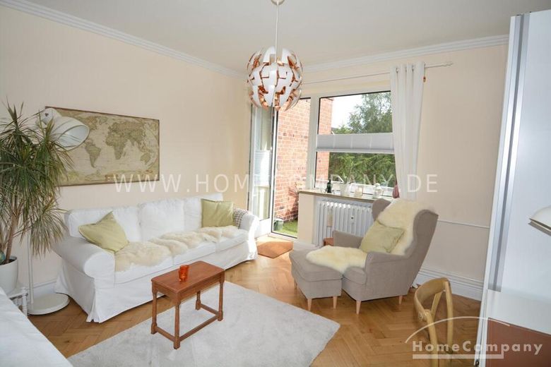 Kiel, Blücherplatz’ta çok güzel döşenmiş şehir dairesi – d271d3805ddd88665a4efc7cdf20abc5f0df6740.jpg