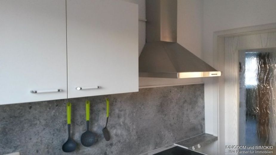 2-Zimmer-Wohnung mit BALKON - vollmöbliert -Nähe VW-Standort – Küche