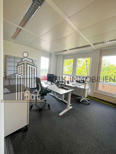 ATIK: Moderne Büro-/Praxisflächen in idealer Lage - hochwertig ausgestattet – Büro