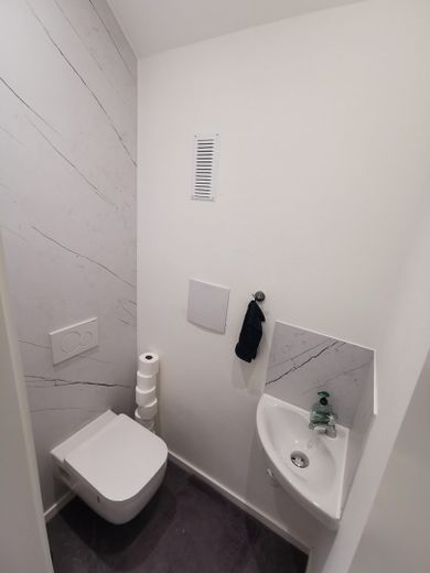 Mooie lichte 2,5-kamerwoning aan de wandelroute Siebenmühlental – WC