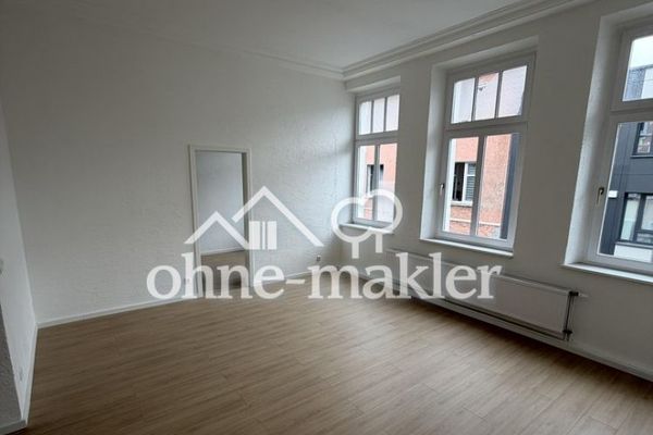 Frisch sanierte 2-Zimmer-Altbauwohnung
